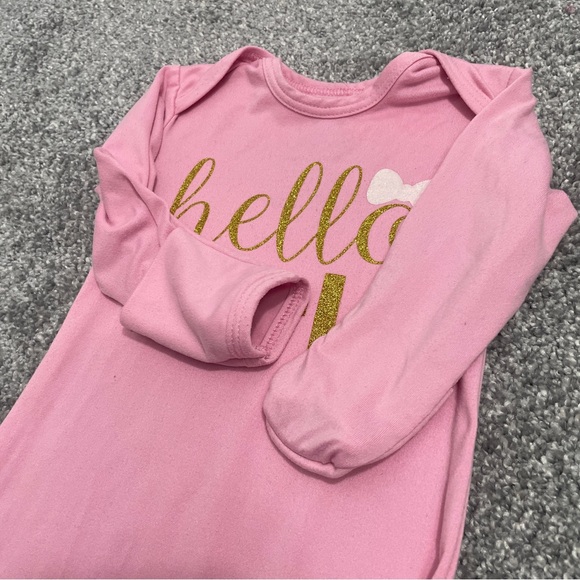 Posh Peanut Hello World Layette - Picture 4 of 6